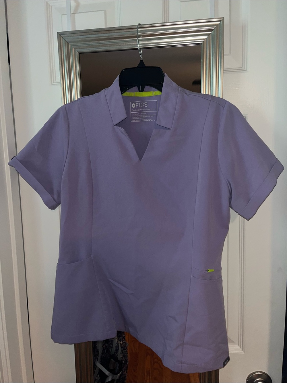 FIGS Women’s Lavender Dew Inala Slim Scrub Top